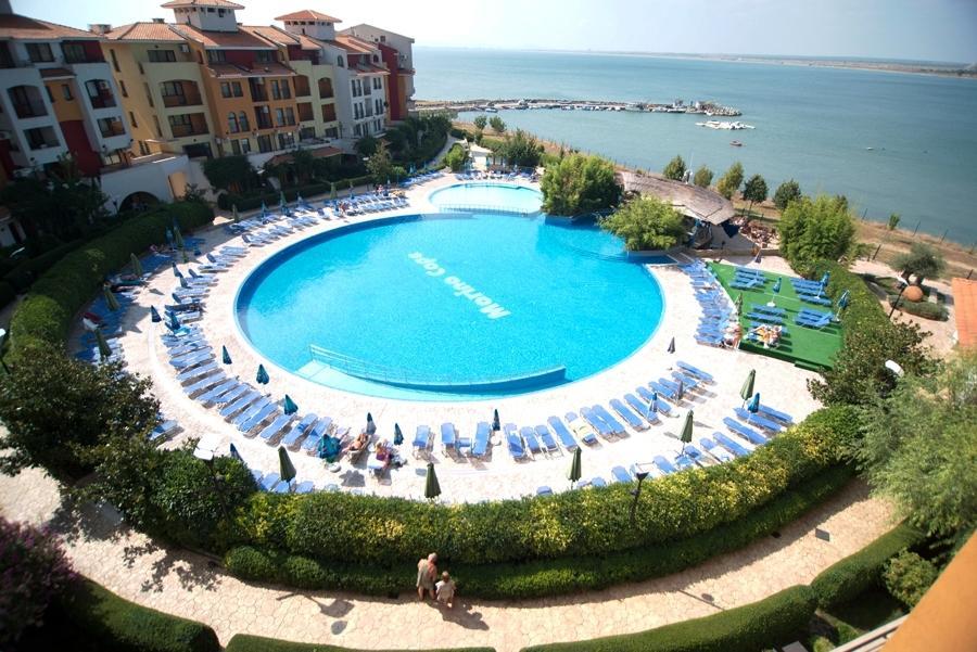 Апарт отель Marina Cape Vacation Complex Равда Экстерьер фото